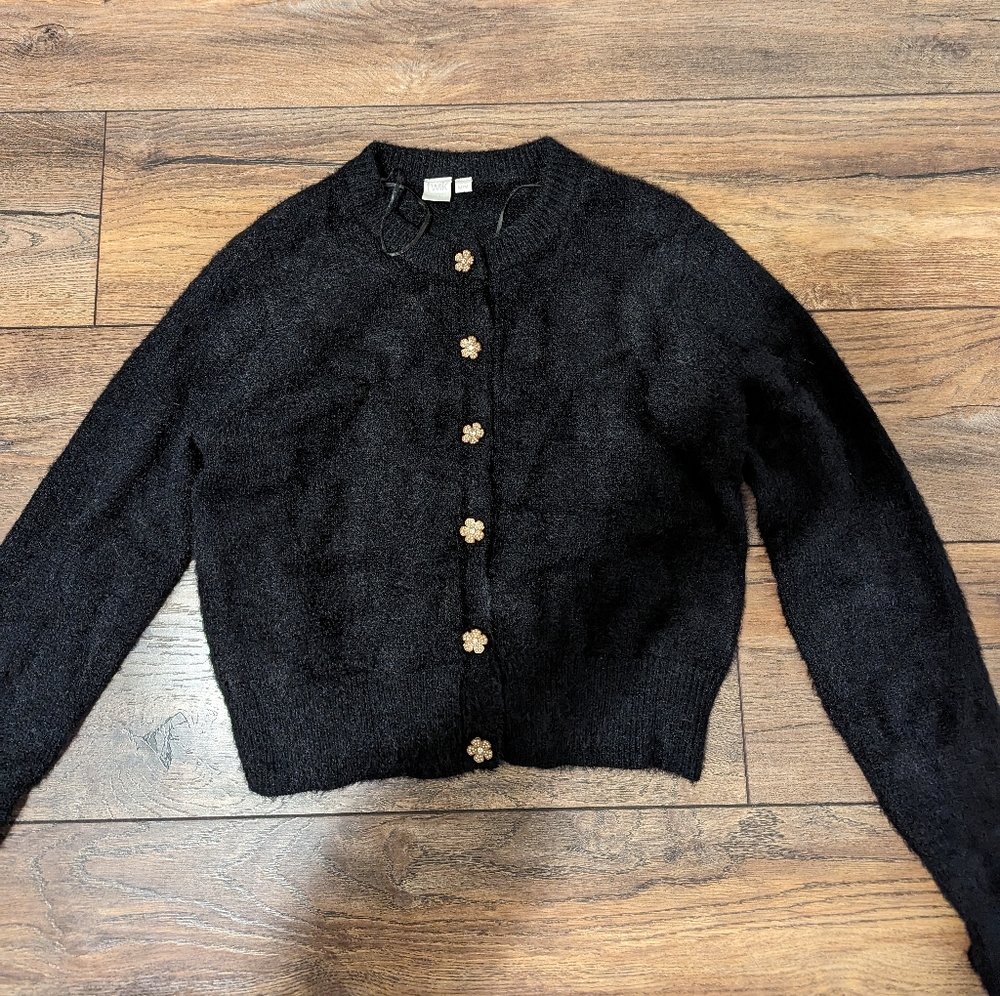 Simons Button Up Cardigan